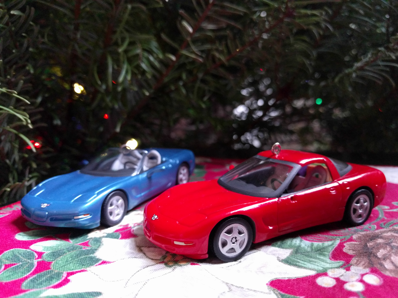 Illustration for article titled It's a Corvette Christmas